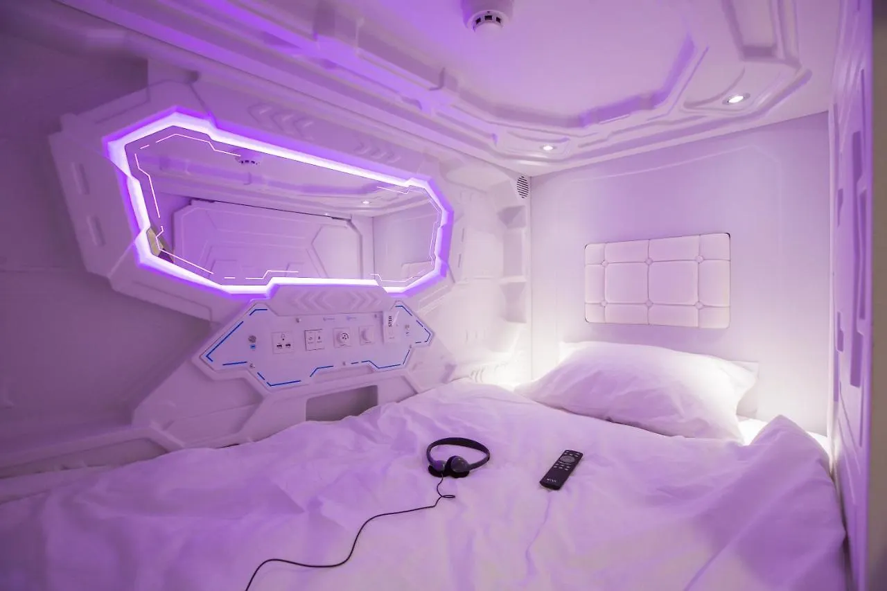 Capsulehotel Monotel Khreshchatyk Kiev